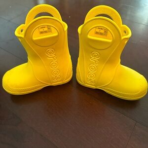 Crocs Yellow Rain boots c7